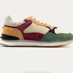 NEW Hoff Montreal Sneakers